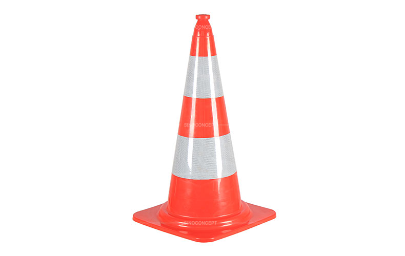 750mm highway safety cone made of PVC material with reflective tapes used as temporary traffic management equipment on highways