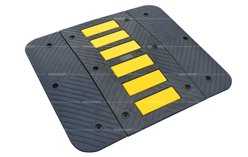 900 mm rubber speed hump also called road hump made of black recycled rubber and yellow reflective tapes for traffic calming