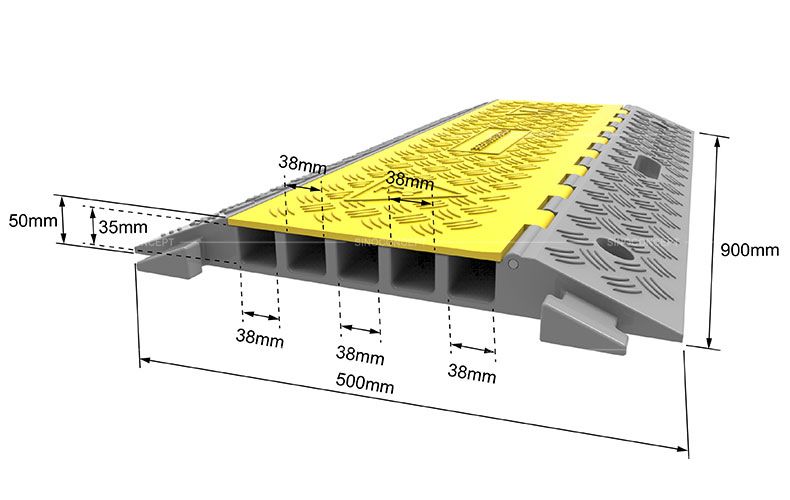 3D drawing of a rubber cable protector showing dimensions of 5 channels type, with a yellow plastic lid to protect cables or hoses.