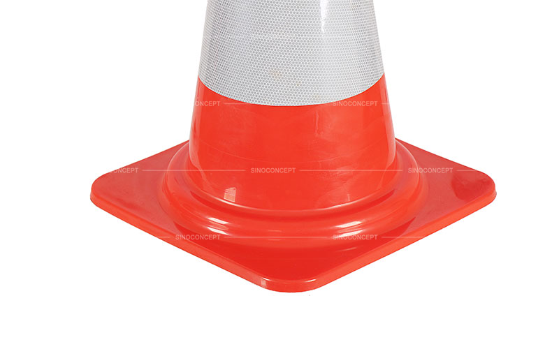 750mm safety cones made of orange PVC material with reflective tapes for highway traffic safety management