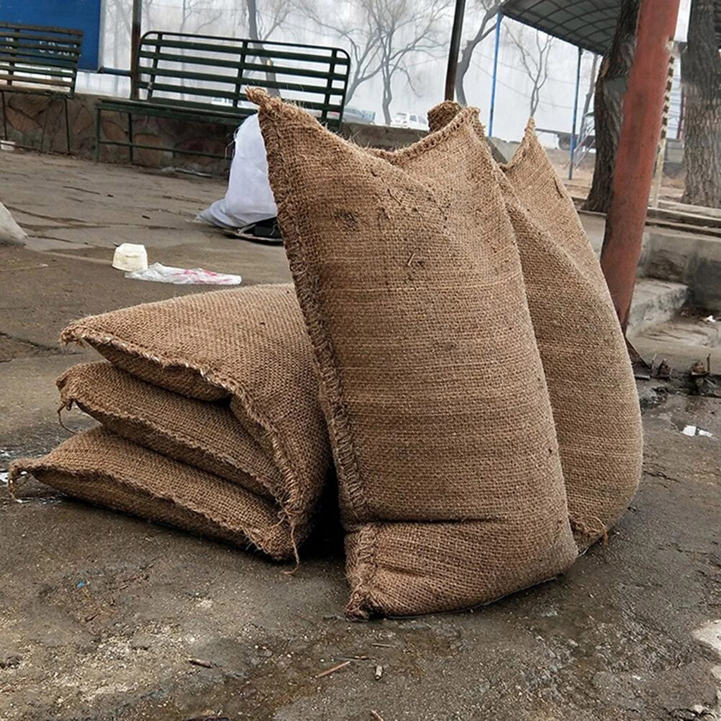 Hessian sand bags also called burlap sand bags made of jute