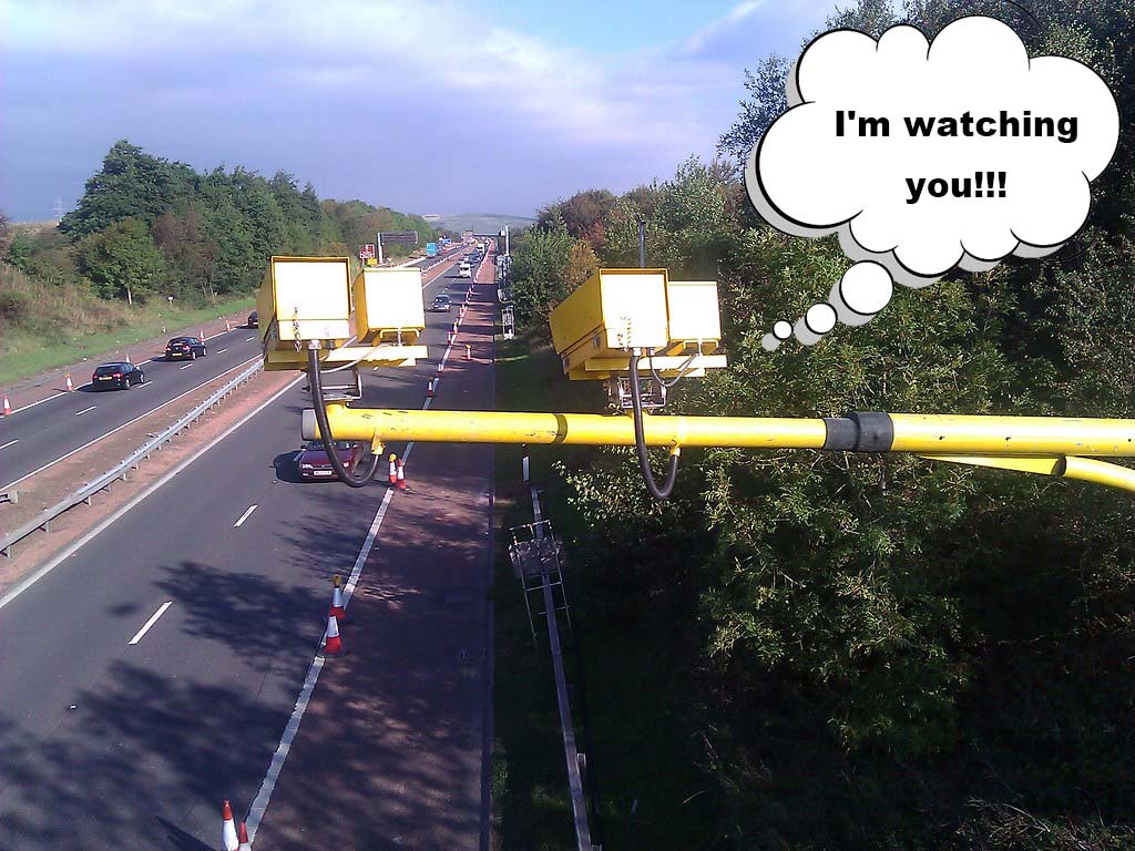 Road traffic monitoring system used to control traffic