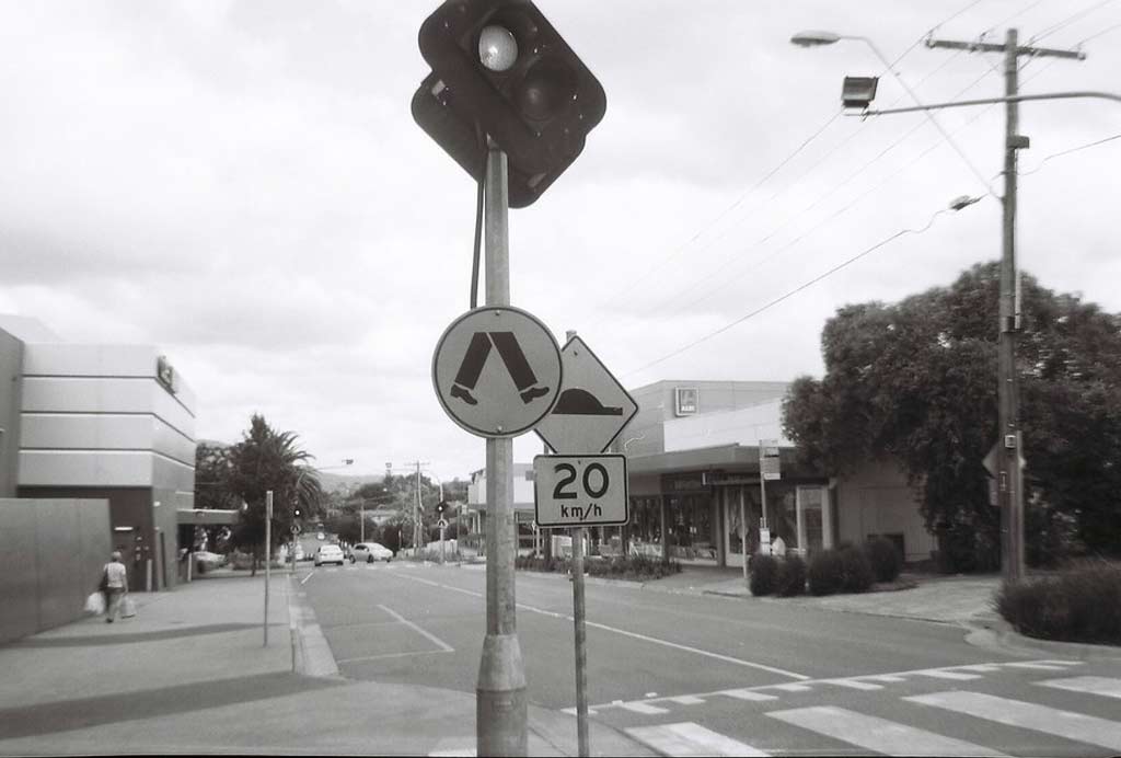 Various kinds of traffic safety devices for traffic management