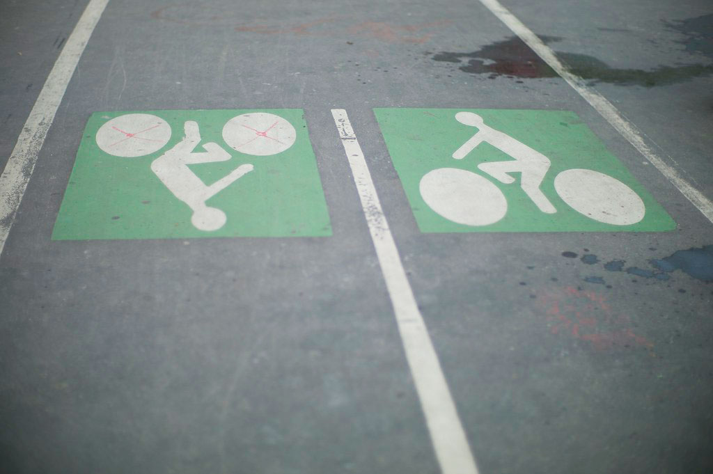 3-cycle-lanes-road-markings