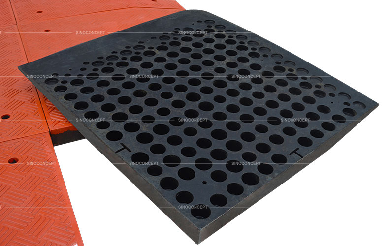 Bottom view of Europe rubber speed cushion made of black vulcanized rubber for traffic calming purpose