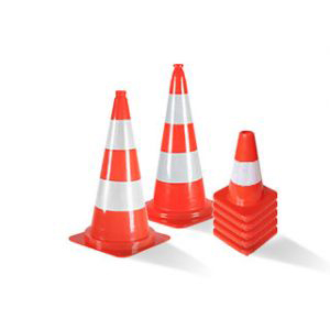 Featured image of different types of traffic cones.