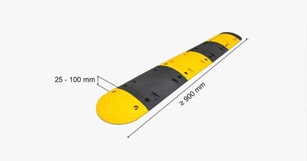 A black and yellow speed bump with a length greater than 900mm and a height of 25-100mm.